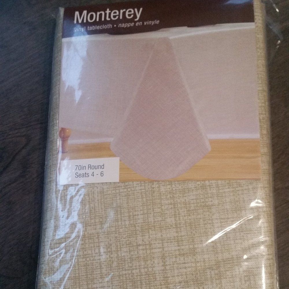 NWT Monterey vinyl tablecloth